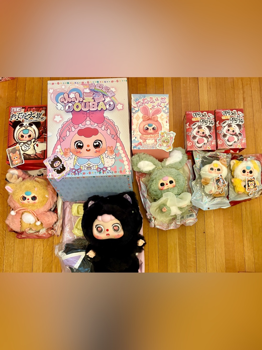 Super bundle deal! 7 confirmed plushes, including a 400 percent.